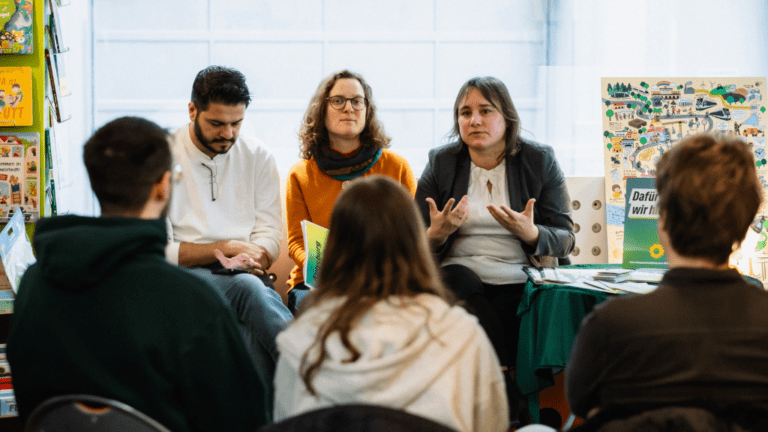 Chancen, Bildung und Vielfalt: Wir stellen grüne Vision für ein gerechtes Augsburg vor 